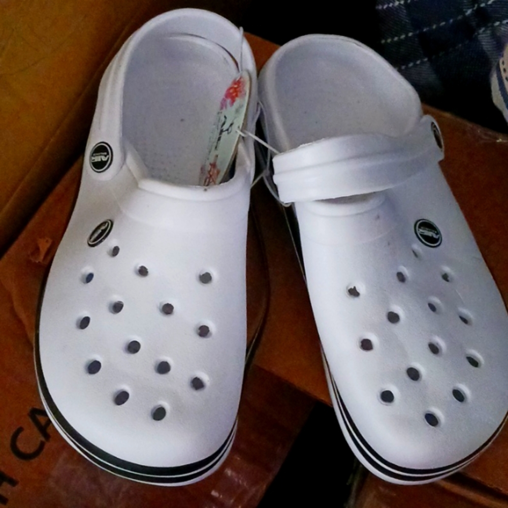 White Air balance in multiple sizes